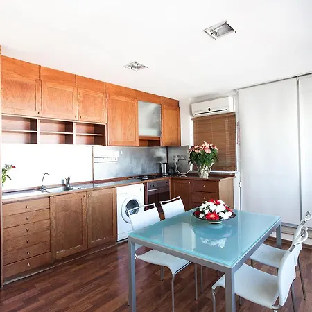 Laila's Seaview Penthouse Apartamento *